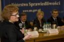 Spotkanie w MS ws. telefonu interwencyjno-informacyjnego