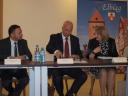 od lewej: Grzegorz Nowaczyk- Prezydent Elbląga, Stanisław Chmielewski- Sekretarz Stanu w MS i SSO Ewa Pietraszewska- Prezes SO w Elblągu