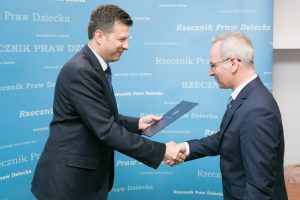 31.05.2017 Warszawa ul. Przemysłowa 32 Biuro Rzecznika Praw Dziecka posiedzenie Zespol ds. Opracowania Standardow Pracy Osrodkow Kuratorskiech z udzialem RPD Markra Michalaka