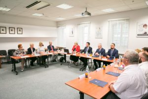 31.05.2017 Warszawa ul. Przemysłowa 32 Biuro Rzecznika Praw Dziecka posiedzenie Zespol ds. Opracowania Standardow Pracy Osrodkow Kuratorskiech z udzialem RPD Markra Michalaka
