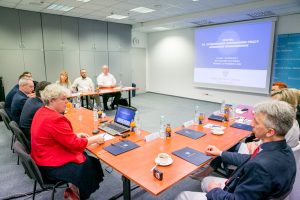 31.05.2017 Warszawa ul. Przemysłowa 32 Biuro Rzecznika Praw Dziecka posiedzenie Zespol ds. Opracowania Standardow Pracy Osrodkow Kuratorskiech z udzialem RPD Markra Michalaka
